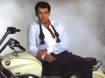 Promofoto von Pierce Brosnan zu DER MORGEN STIRBT NIE © Danjaq 1997